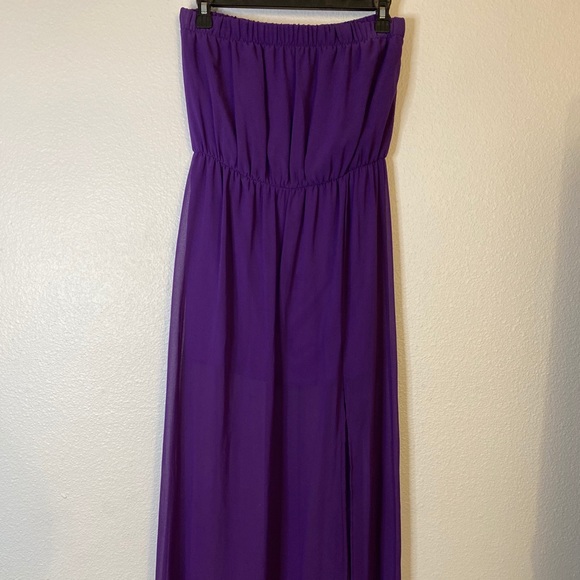 One of a Kind Strapless Floor Length Dress - Picture 3 of 4